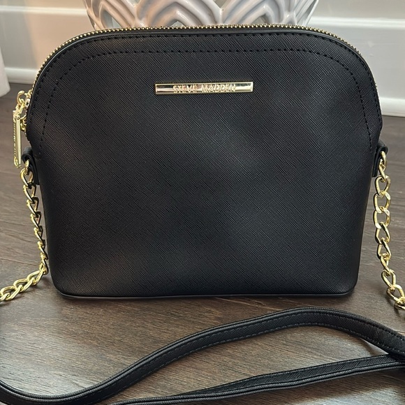 Steve Madden Crossbody,gold chain,double zip,zip interior,slip pocket,PU Leather - Picture 1 of 14